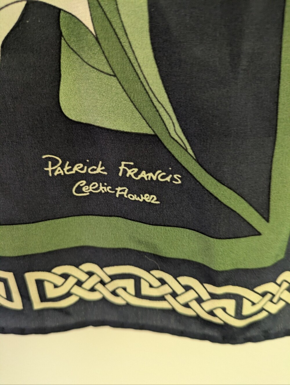Vintage Irish Silk Scarf Patrick Francis Celtic Flower Lily - Picture 3 of 8